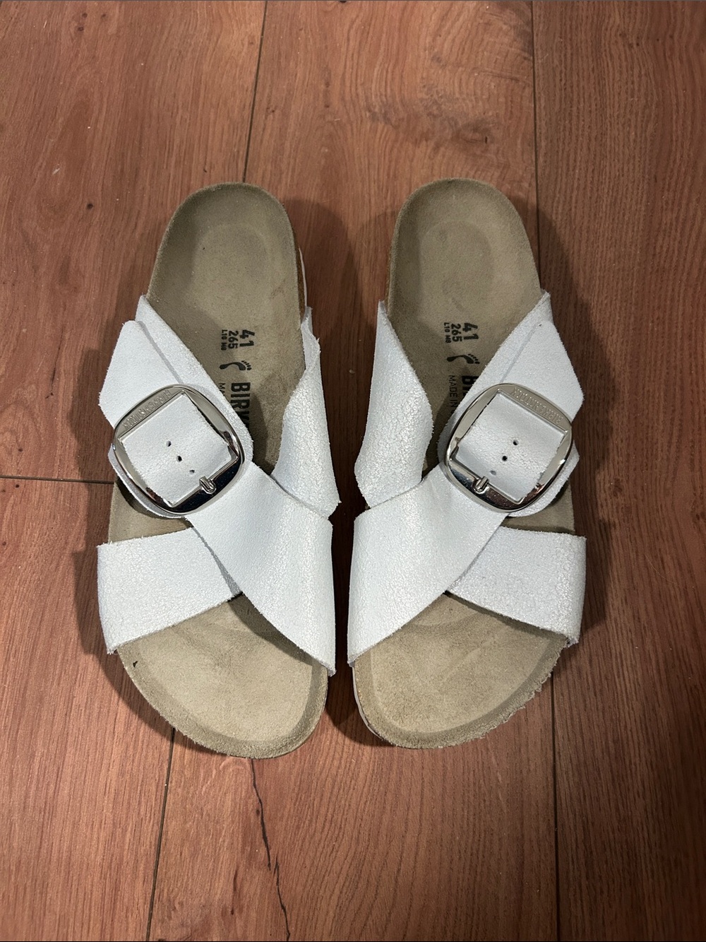 Birkenstock White Crisscross Buckle Sandals